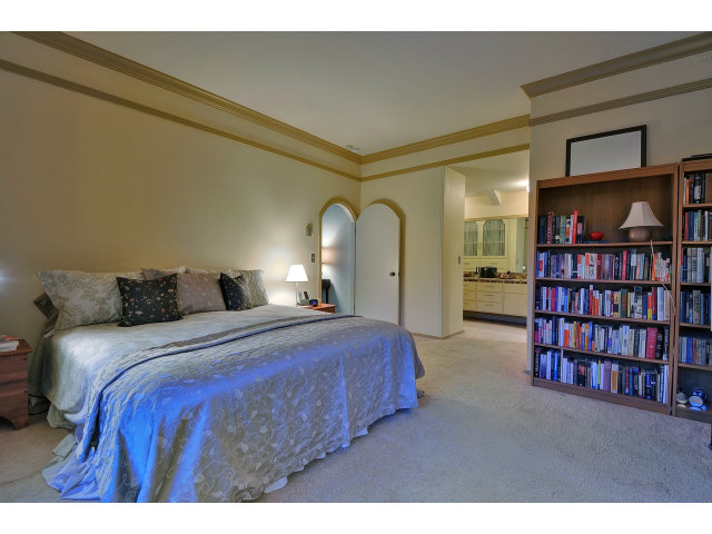613 Spring Street Santa Cruz, CA 95060 - Photo 13 of 25 Gallery Image 13