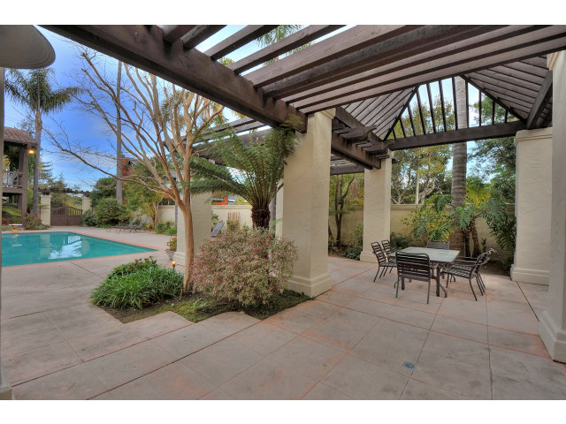 613 Spring Street Santa Cruz, CA 95060 - Photo 16 of 25 Gallery Image 16