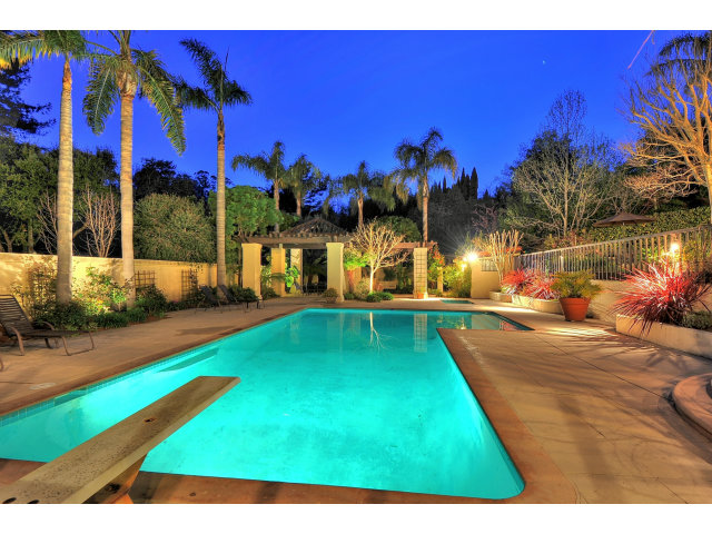 613 Spring Street Santa Cruz, CA 95060 - Photo 17 of 25 Gallery Image 17