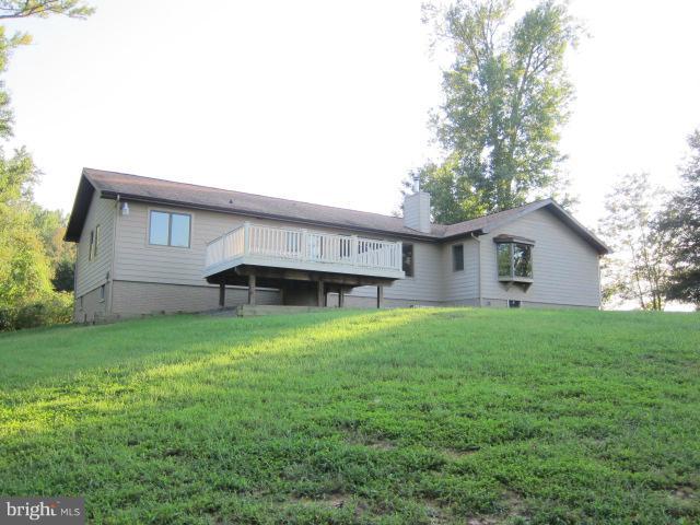 6077 Marineview Road King George, VA 22485 - Photo 23 of 28 Exterior (Rear)
