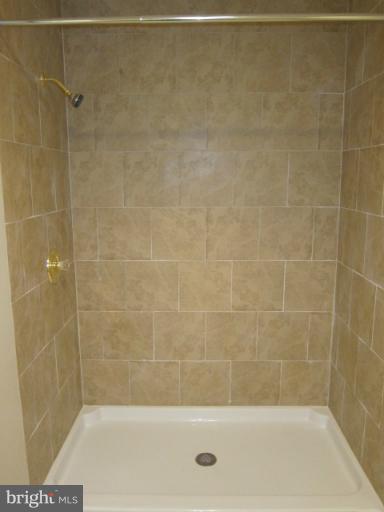 Bath (Master)