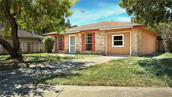 a front view of house with yard