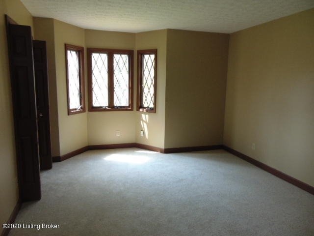 17517 Pope Dale Road Louisville, KY 40245 - Photo 14 of 32 DSC04232