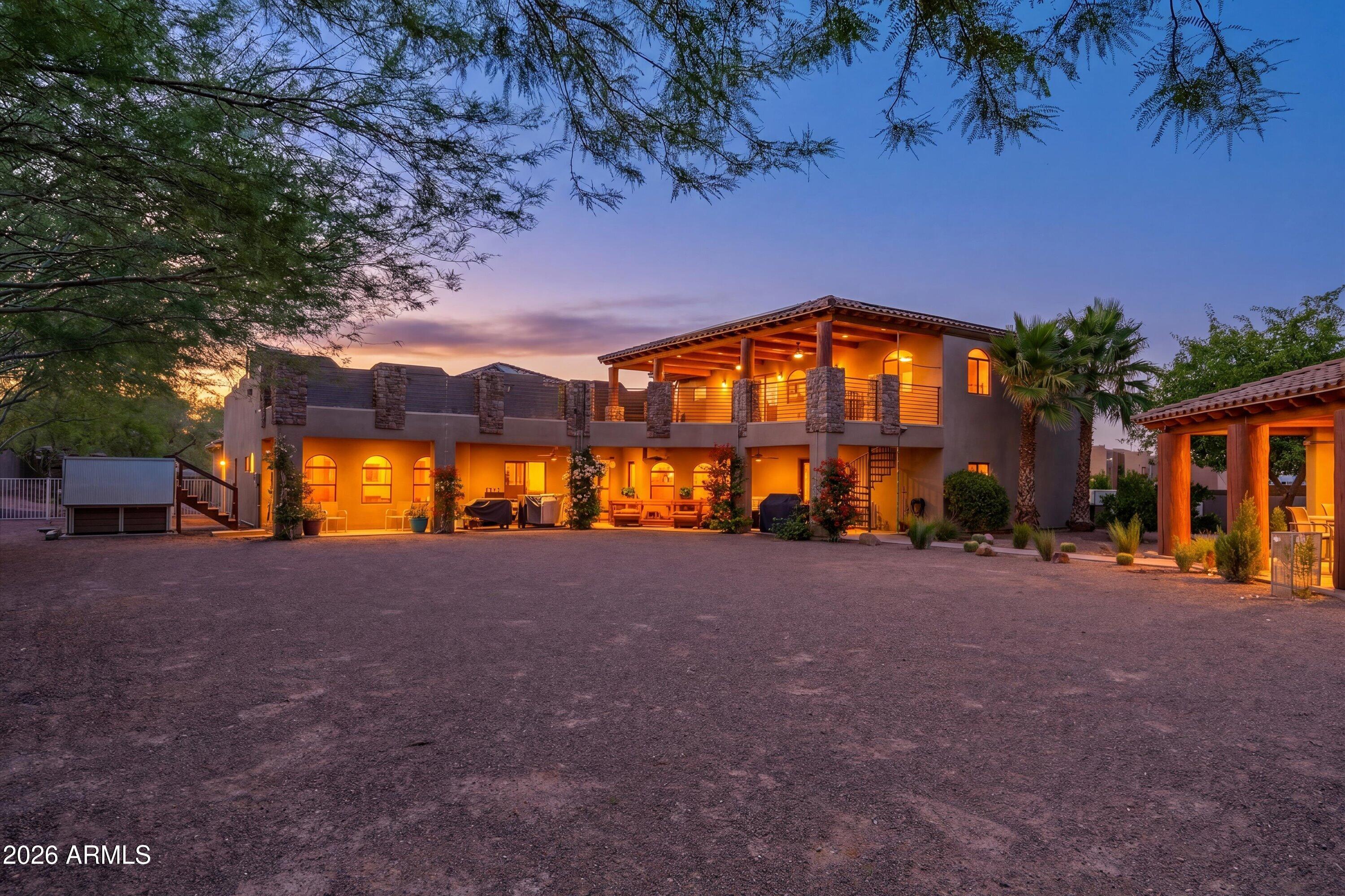 1823 West Maddock Road Phoenix, AZ 85086 - Photo 2 of 121 002-Sunset View Backyard