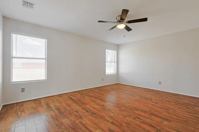 $2,450 | 8320 Seven Oaks Lane, Denton, TX 76210