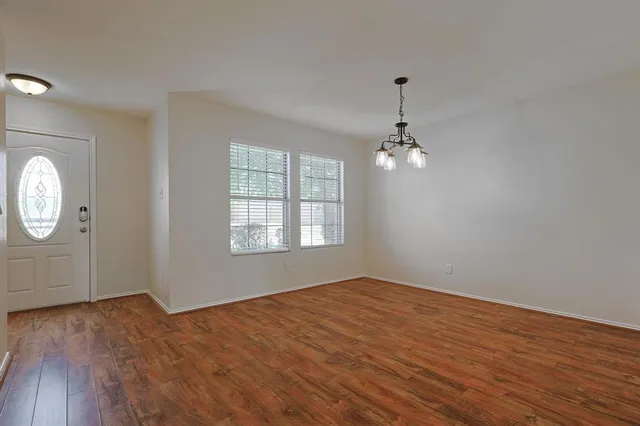 $2,450 | 8320 Seven Oaks Lane, Denton, TX 76210