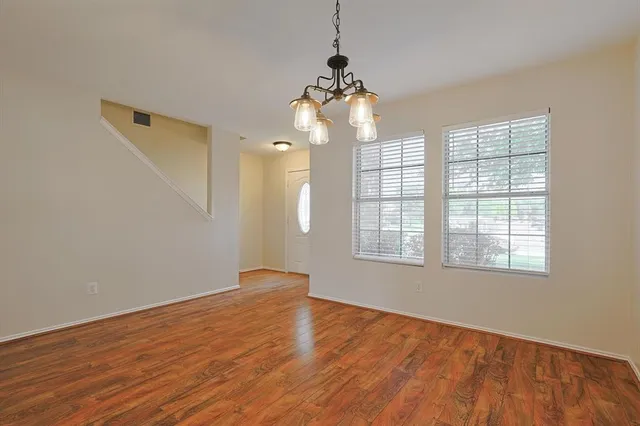 $2,450 | 8320 Seven Oaks Lane, Denton, TX 76210