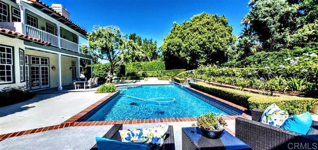 6493 Via Naranjal Rancho Santa Fe, CA 92067 - Photo 14 of 25 Gallery Image 14