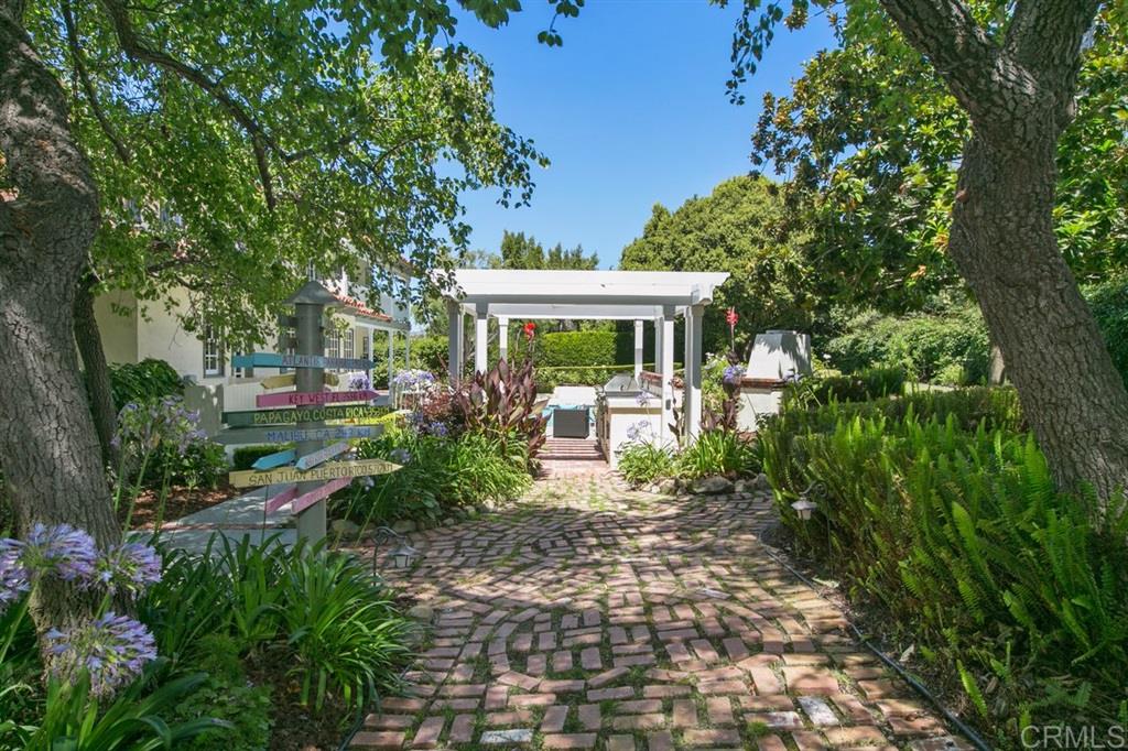 6493 Via Naranjal Rancho Santa Fe, CA 92067 - Photo 17 of 25 Gallery Image 17