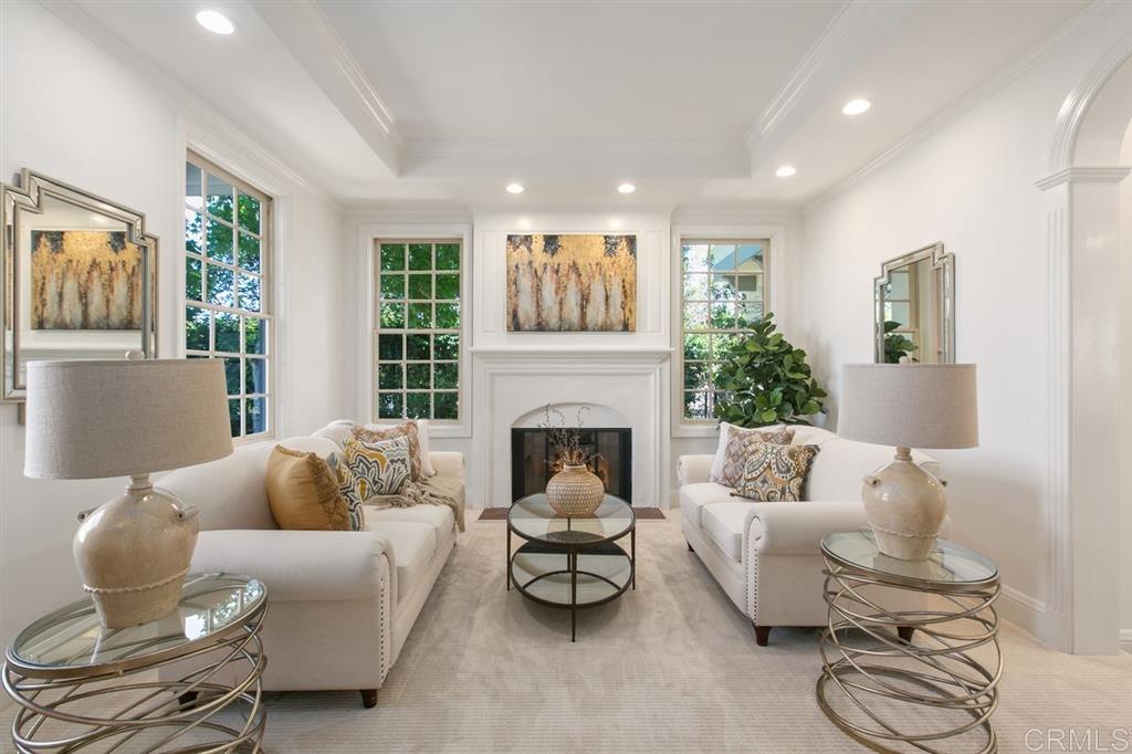 6493 Via Naranjal Rancho Santa Fe, CA 92067 - Photo 4 of 25 Gallery Image 4