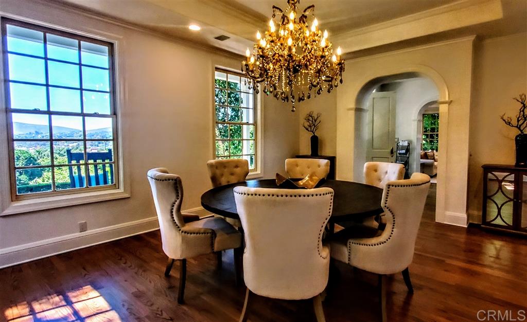 6493 Via Naranjal Rancho Santa Fe, CA 92067 - Photo 6 of 25 Gallery Image 6