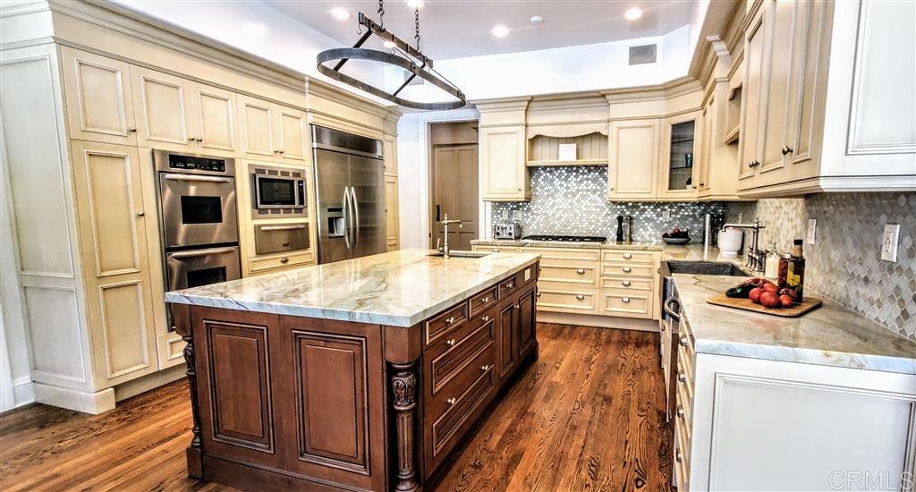 6493 Via Naranjal Rancho Santa Fe, CA 92067 - Photo 9 of 25 Gallery Image 9