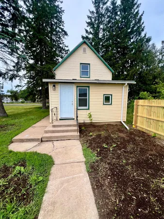 $144,900 | 214 South 2nd Street, Keewatin, MN 55753