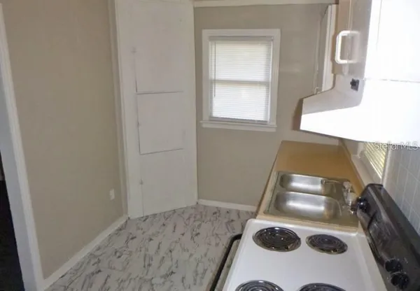 $1,100 | 424 West Dr Martin Luther King Jr Boulevard, Brooksville, FL 34601