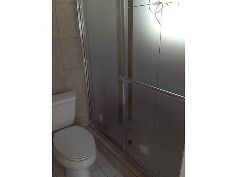 8992 Southwest 7th Street Boca Raton, FL 33433 - Photo 9 of 23 Bathroom Master