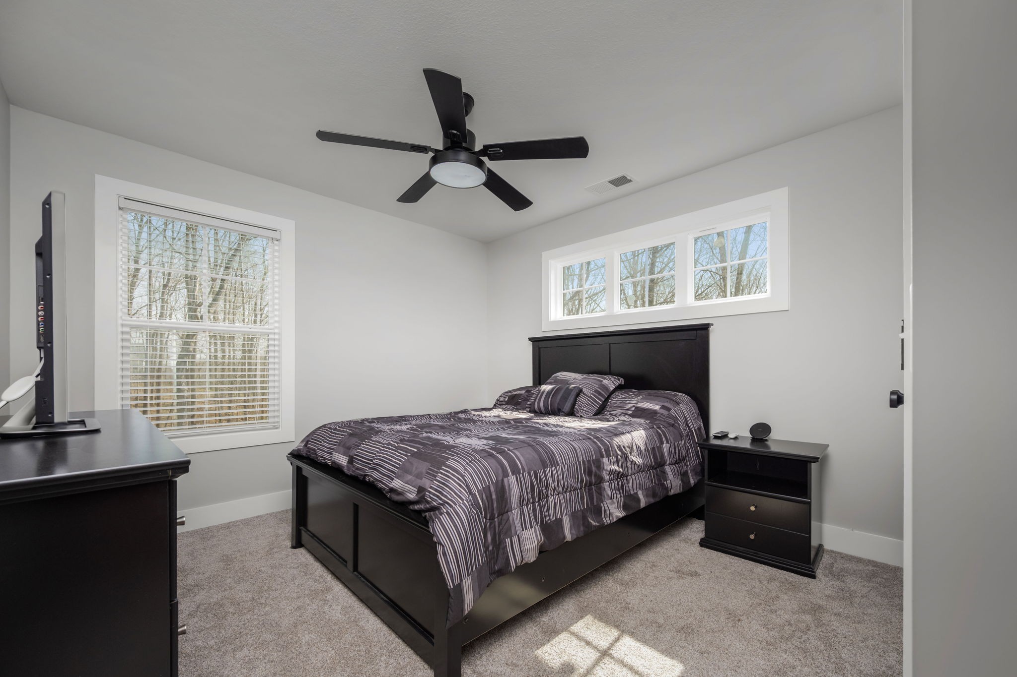 2093 Ferry Road Clarksville, TN 37040 - Photo 34 of 63