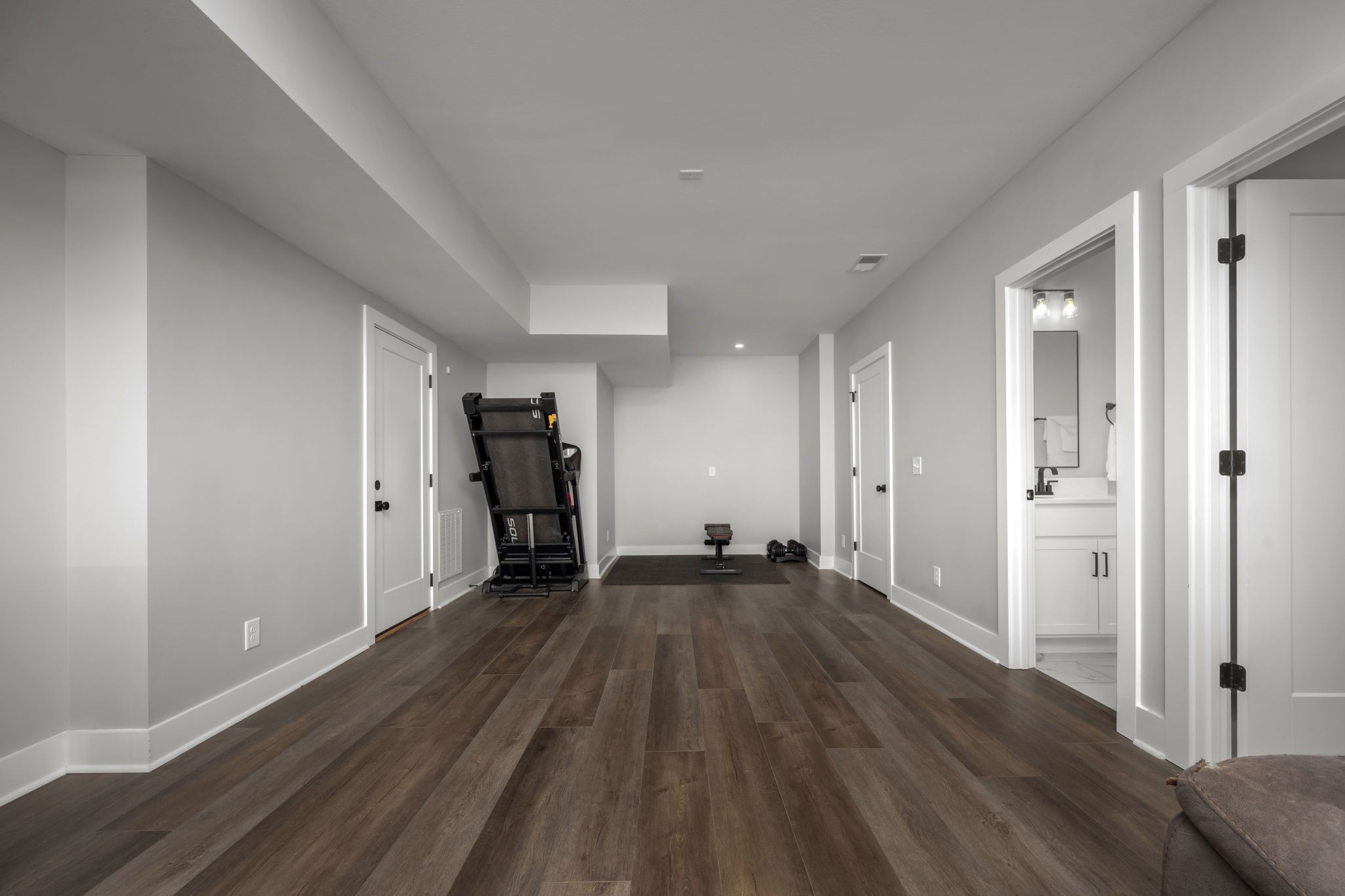 2093 Ferry Road Clarksville, TN 37040 - Photo 37 of 63