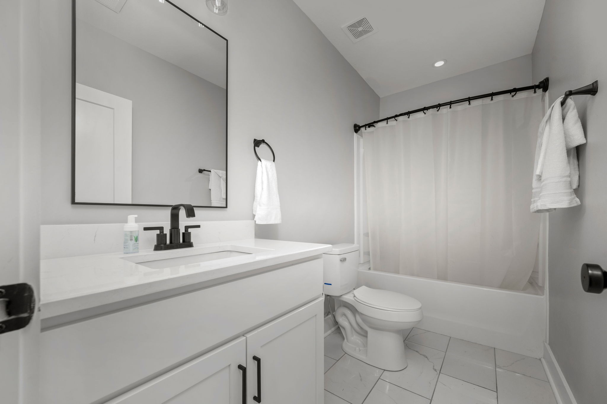 2093 Ferry Road Clarksville, TN 37040 - Photo 40 of 63