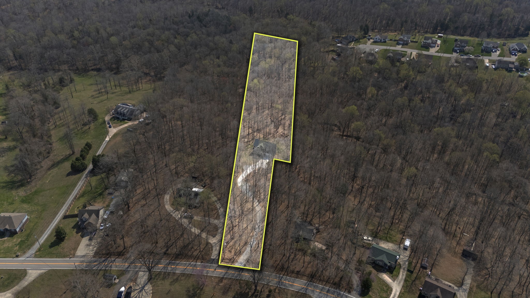 2093 Ferry Road Clarksville, TN 37040 - Photo 5 of 63