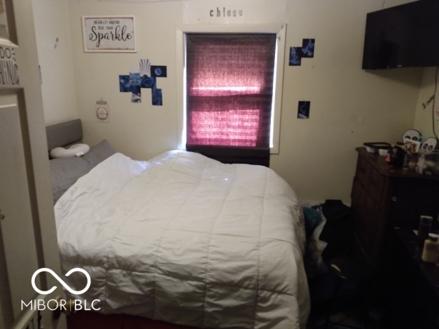 529 West 21st Street Anderson, IN 46016 - Photo 7 of 9