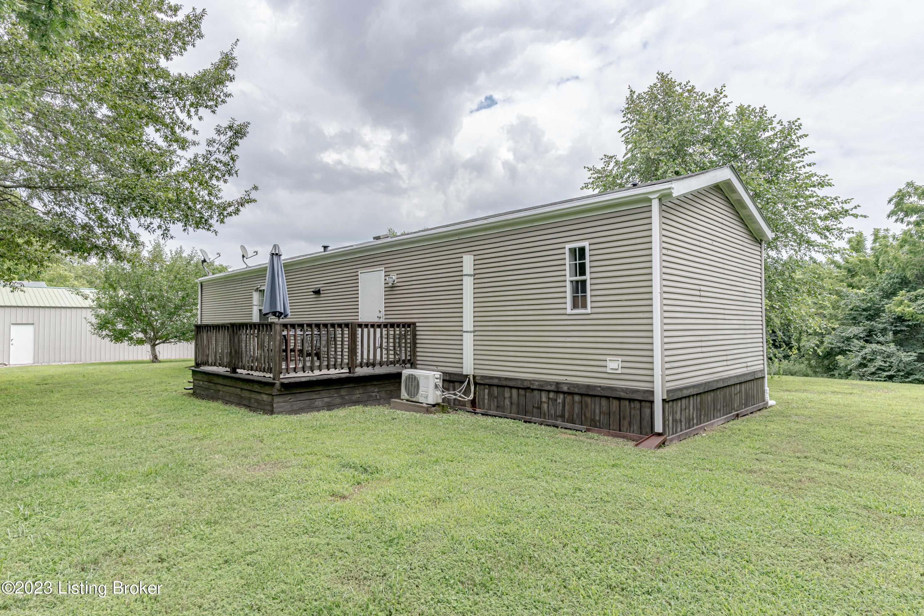 292 Stoneview Church Road Leitchfield, KY 42754 - Photo 70 of 73 DSC05145