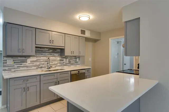 $2,000 | 114 Camilla Lane, Garland, TX 75040