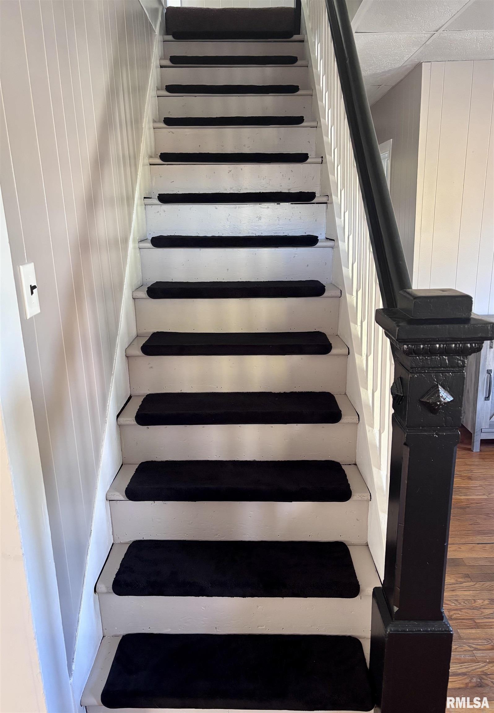 186 North Cone Street Farmington, IL 61531 - Photo 17 of 38