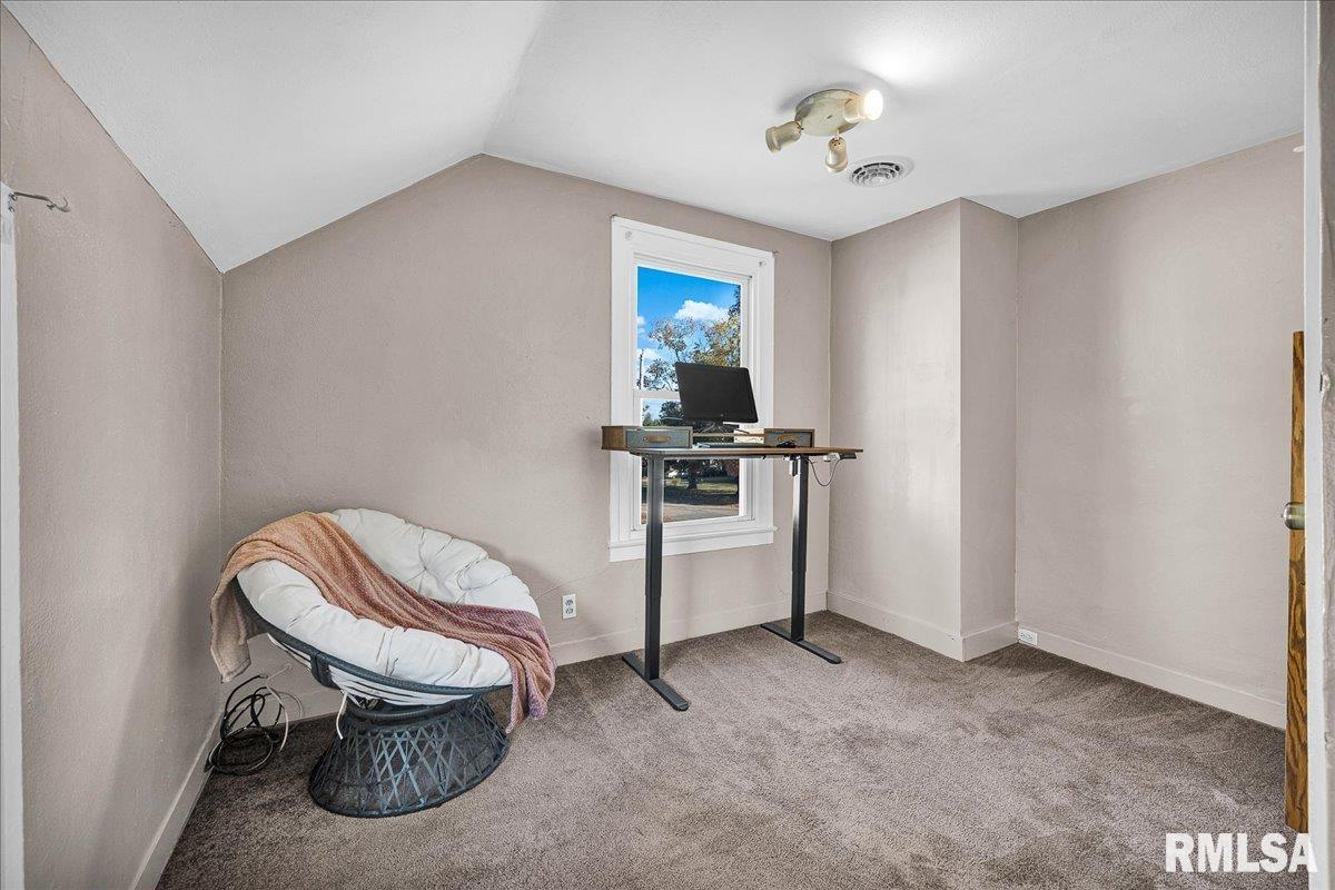 186 North Cone Street Farmington, IL 61531 - Photo 22 of 38