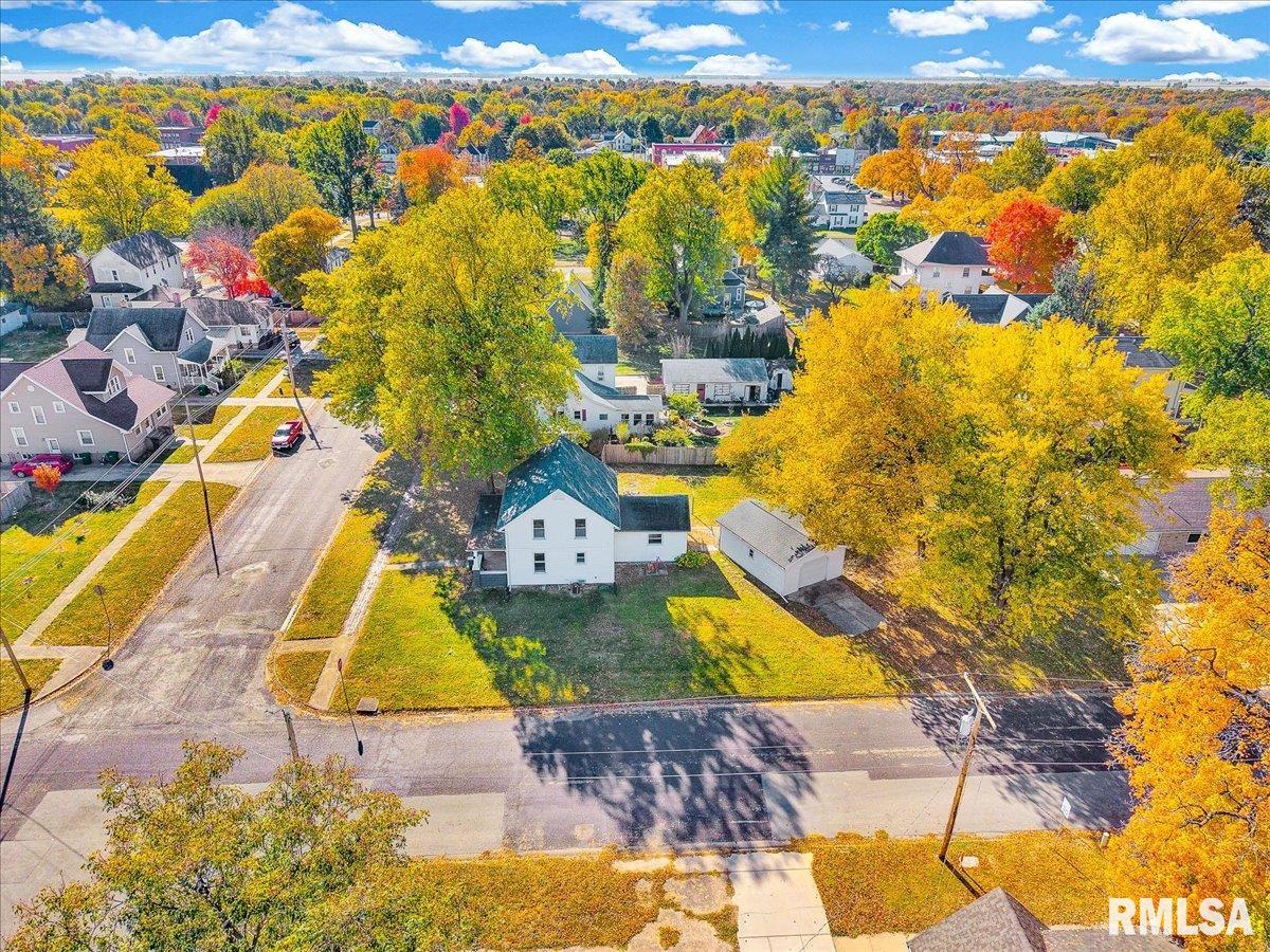 186 North Cone Street Farmington, IL 61531 - Photo 32 of 38