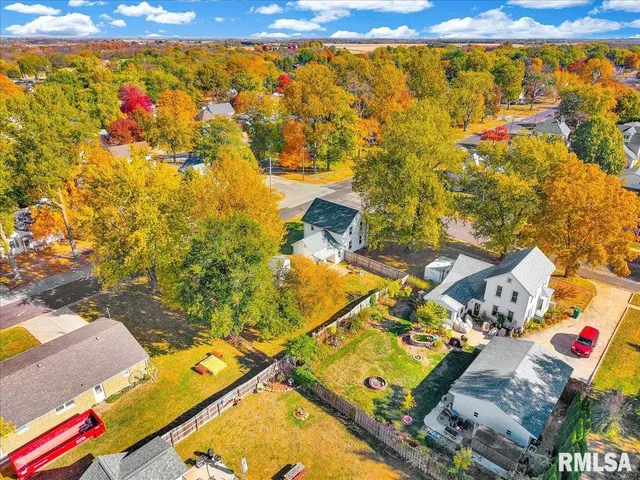 $114,900 | 186 North Cone Street, Farmington, IL 61531