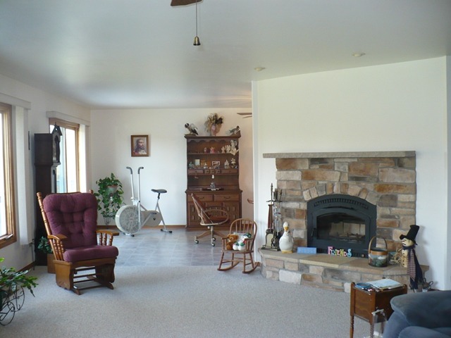 2736 Shaw Road Compton, IL 61318 - Photo 4 of 25