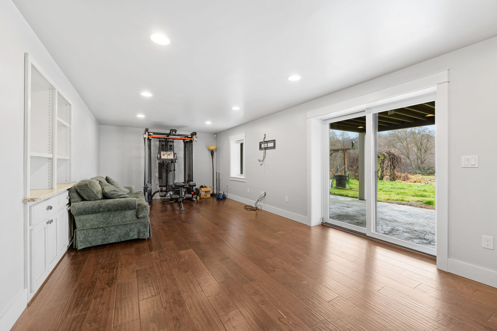 10999 North Applegate Road Grants Pass, OR 97527 - Photo 41 of 96 45-web-or-mls-WCI_6592