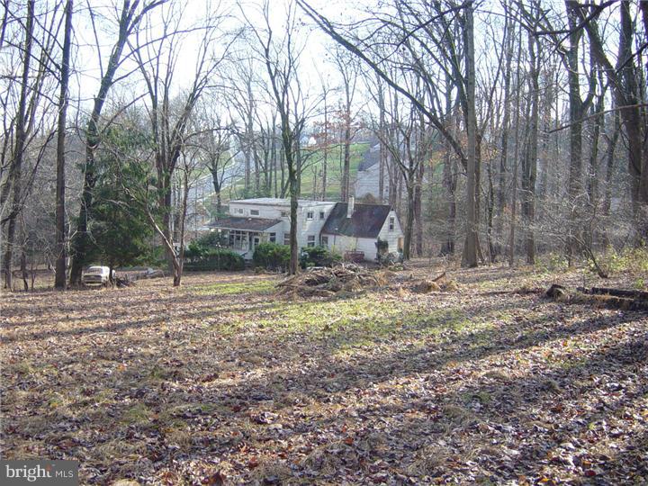 446 Lenni Road Glen Mills, PA 19342 - Photo 2 of 12 Gallery Image 2