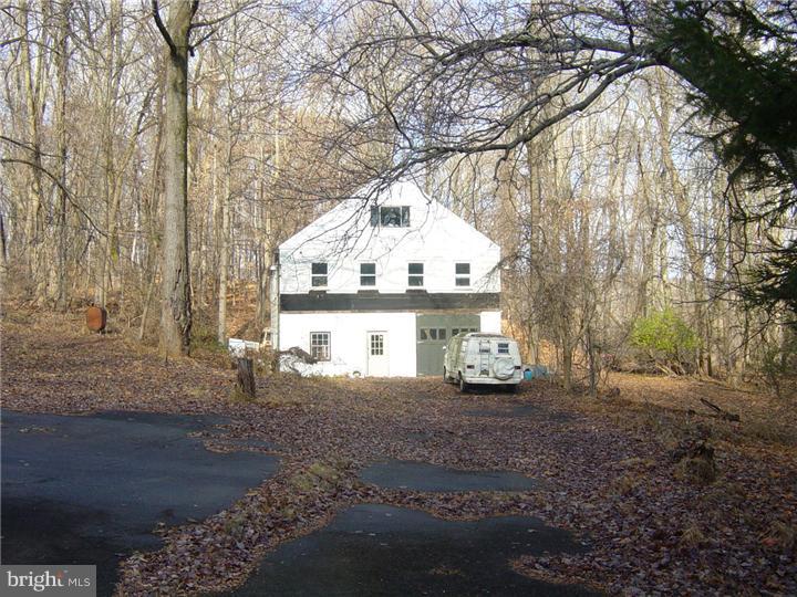 446 Lenni Road Glen Mills, PA 19342 - Photo 9 of 12 Gallery Image 9