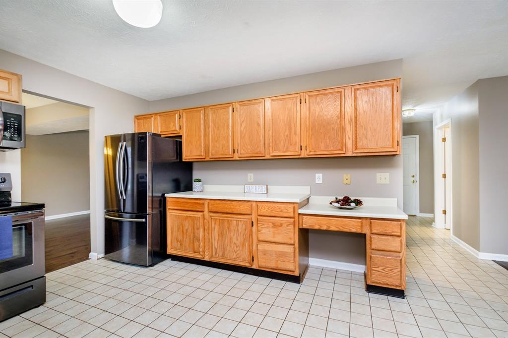 10839 Thistle Ridge Fishers, IN 46038 - Photo 17 of 51 Gallery Image 17