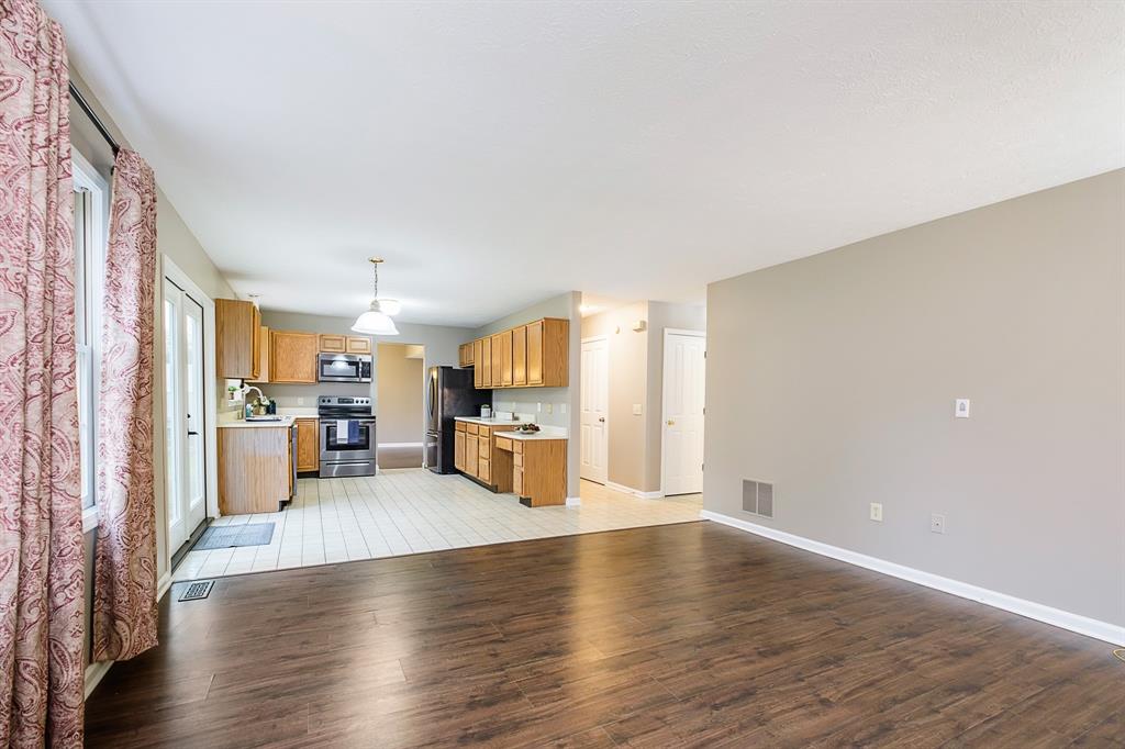 10839 Thistle Ridge Fishers, IN 46038 - Photo 23 of 51 Gallery Image 23