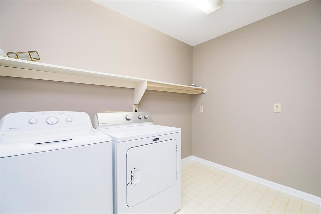 10839 Thistle Ridge Fishers, IN 46038 - Photo 26 of 51 Gallery Image 26