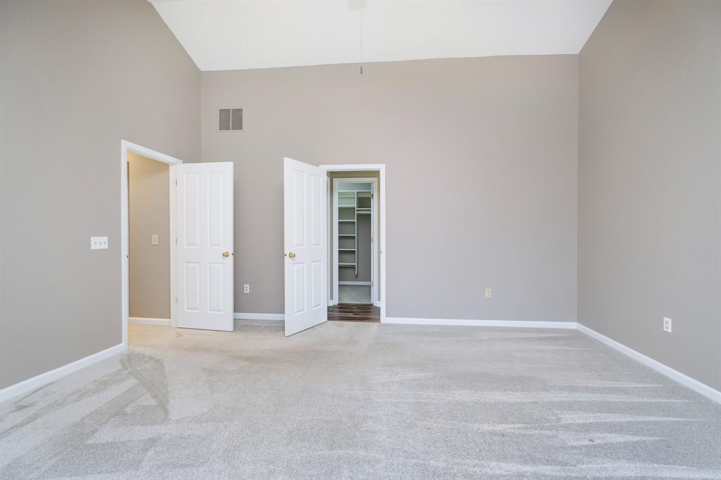 10839 Thistle Ridge Fishers, IN 46038 - Photo 30 of 51 Gallery Image 30