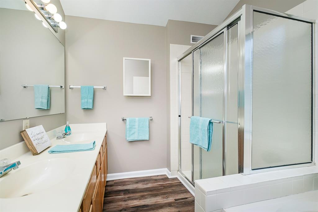 10839 Thistle Ridge Fishers, IN 46038 - Photo 32 of 51 Gallery Image 32