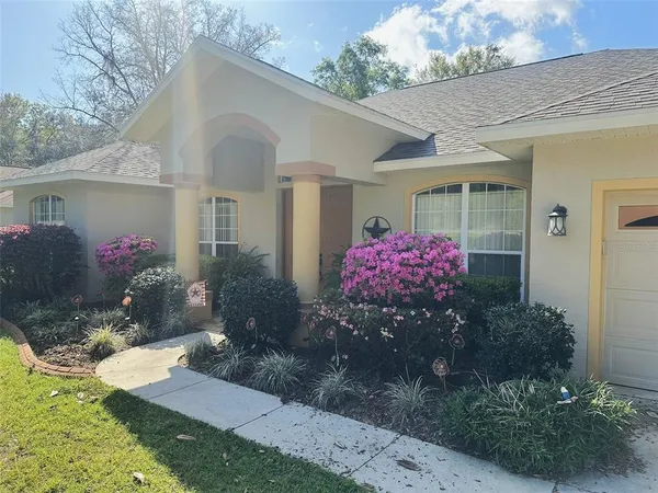 $2,200 | 316 West Wason Drive, Citrus Springs, FL 34434