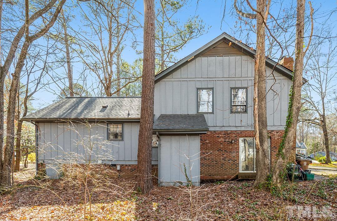 241 Fairview Road Cary, NC 27511 - Photo 32 of 34 a front view of a house with garden