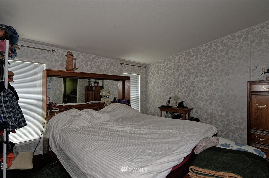 28249 Lake Cavanaugh Road Mount Vernon, WA 98274 - Photo 6 of 19 Gallery Image 6