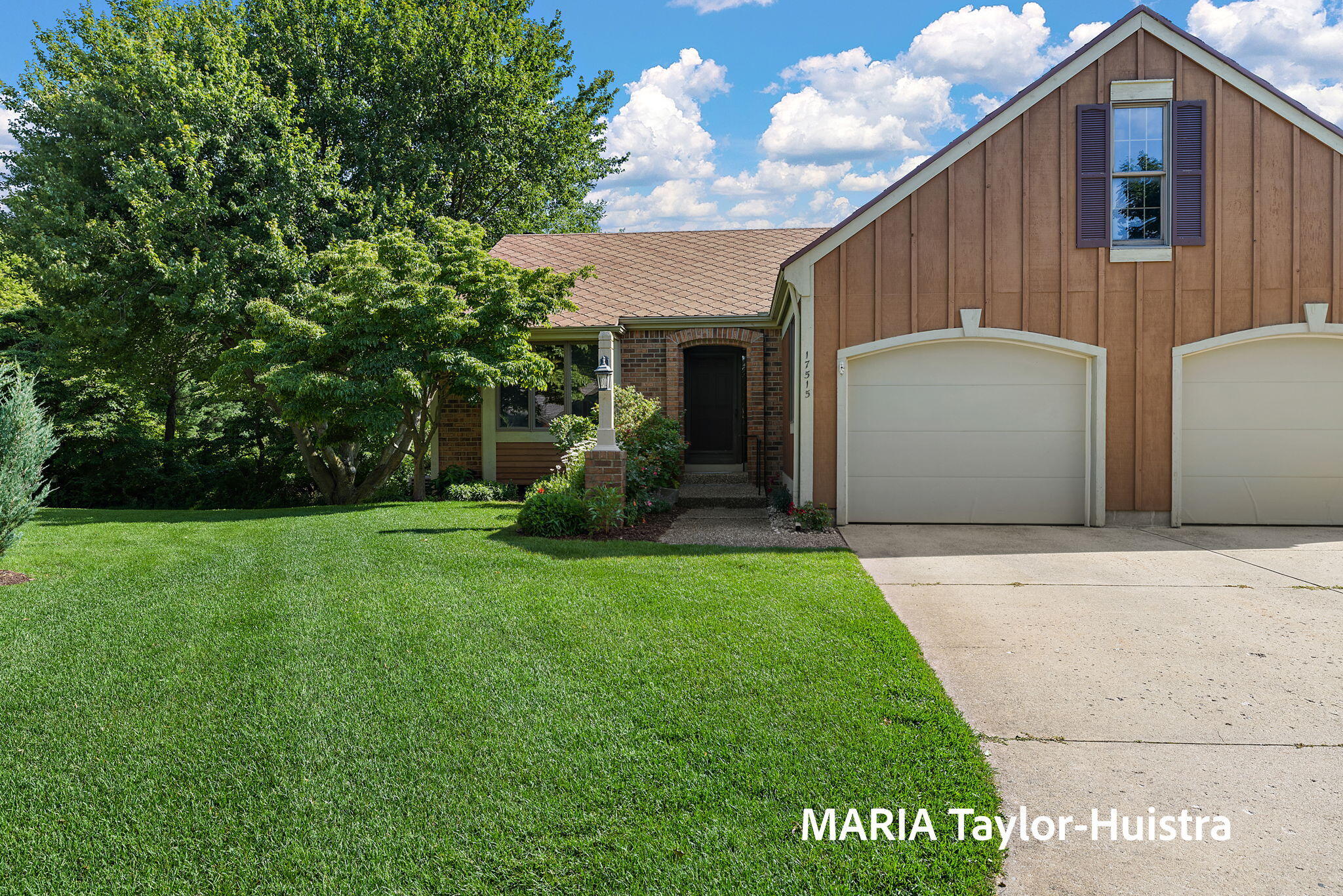 17515 Meadow Wood Road, Unit 30 Spring Lake, MI 49456 - Photo 2 of 47 2-web-or-mls-1G1A7731