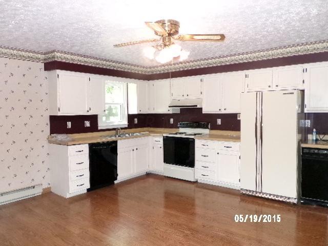 30087 Stage Coach Road Logan, OH 43138 - Photo 16 of 20
