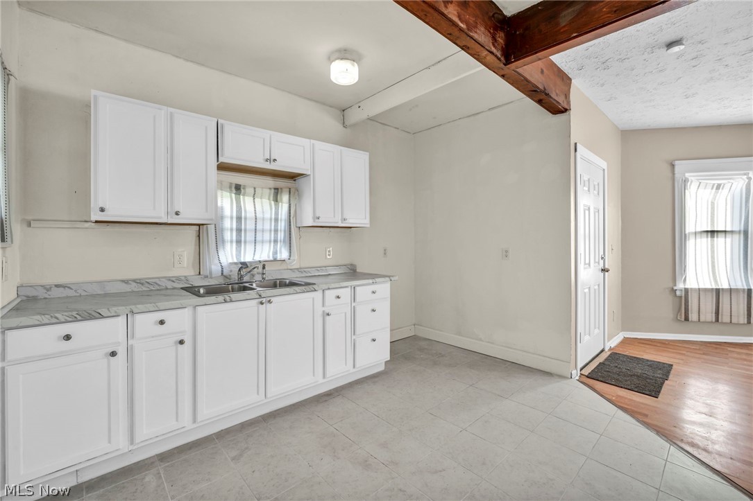 3408 Riverside Avenue Cleveland, OH 44109 - Photo 8 of 40