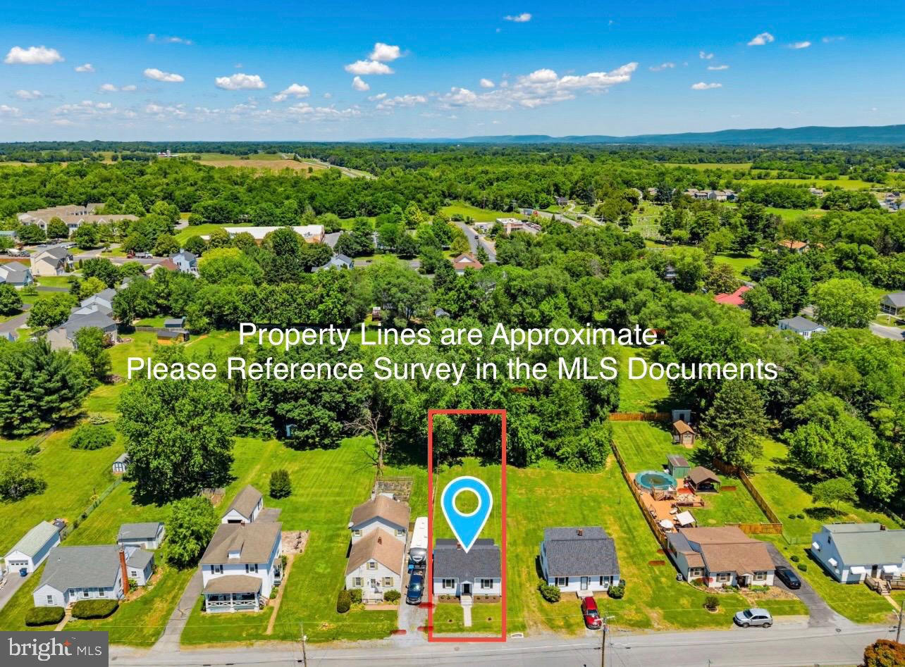 216 Walnut Street Berryville, VA 22611 - Photo 2 of 36