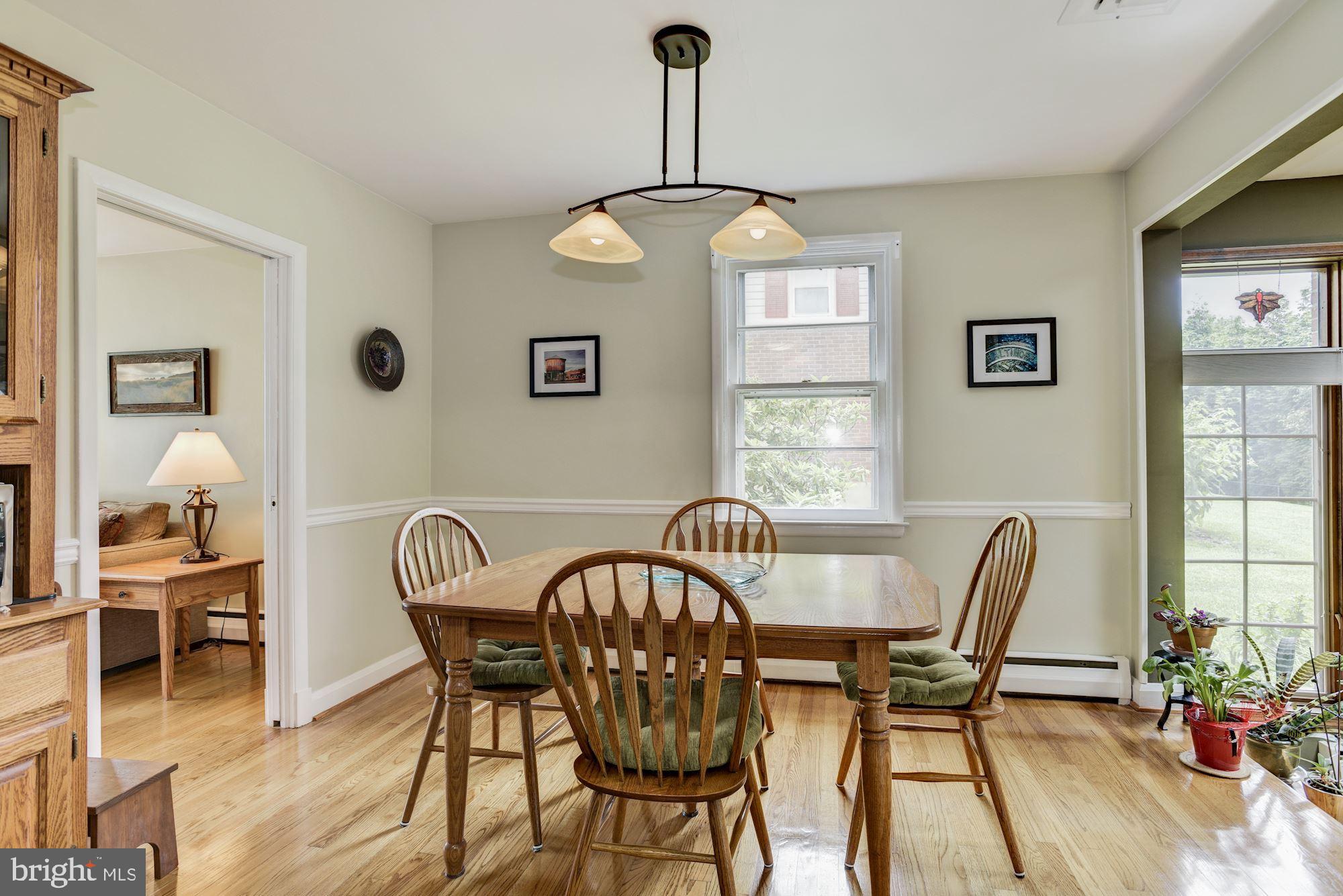 1911 Clifden Road Baltimore, MD 21228 - Photo 10 of 30 Dining Room