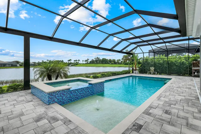 $2,135,000 | 14386 Laguna Springs Lane, Naples, FL 34114