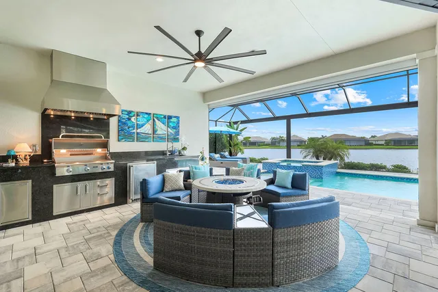 $2,083,500 | 14386 Laguna Springs Lane, Naples, FL 34114