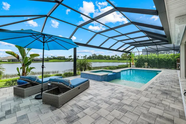 $2,083,500 | 14386 Laguna Springs Lane, Naples, FL 34114